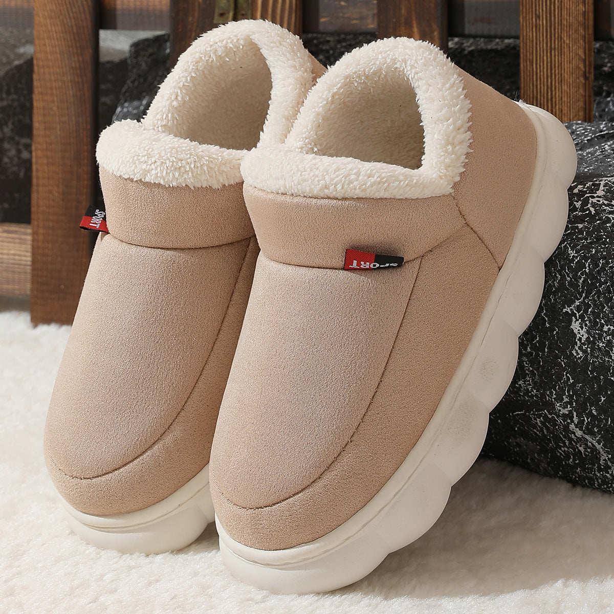 Chaussons Ultra Doux – Intérieur Peluche & Semelle Antidérapante
