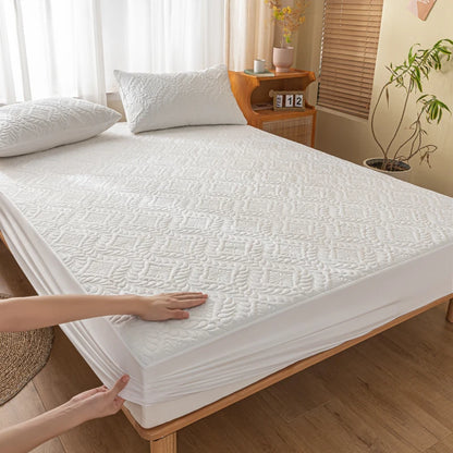 2025 new simple solid color washed cotton waterproof padded fitted sheet, No pillowcase, household mattress protective cover