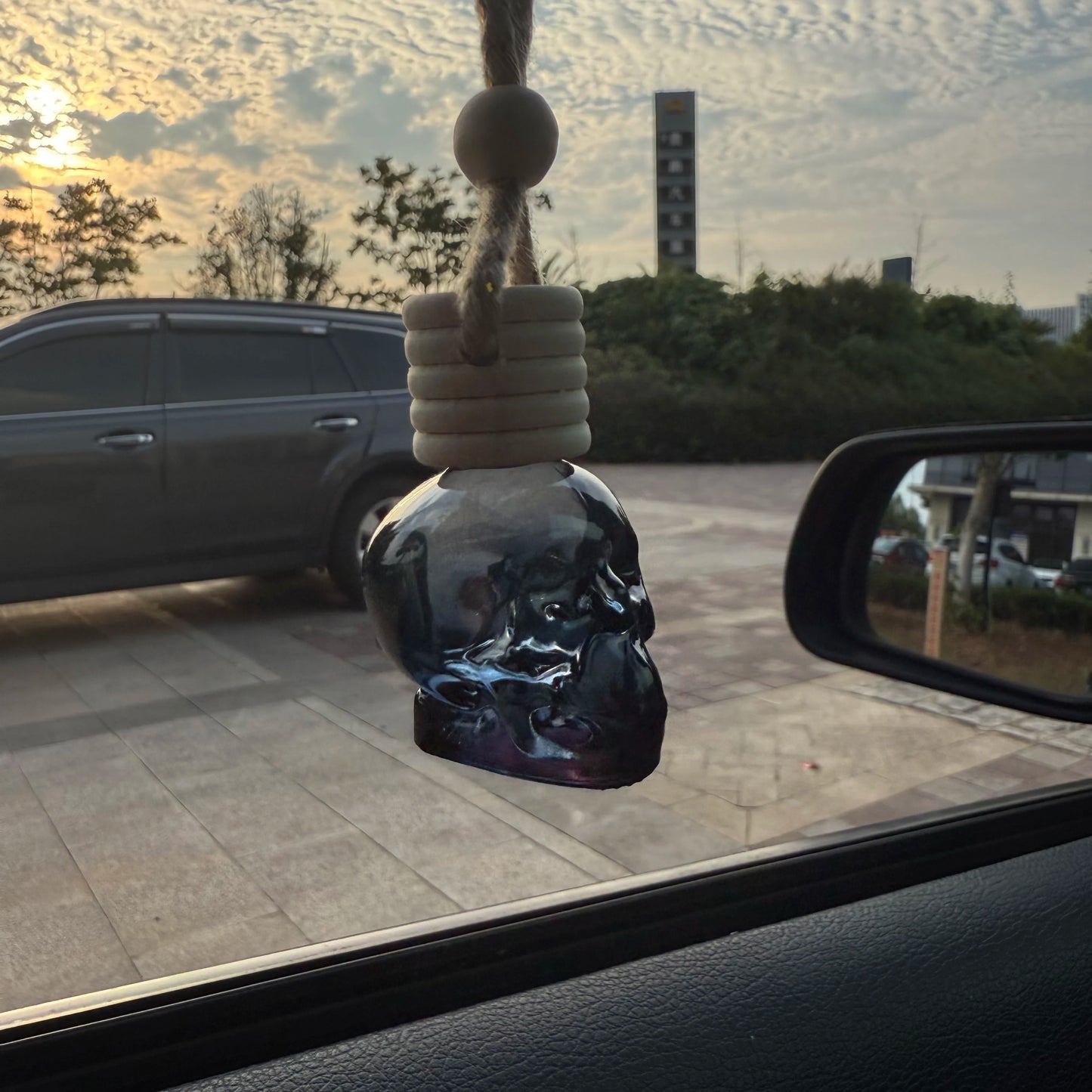 Little Kaizi *Skull Shape *Scented Car Air Freshener - Long-Lasting Car Diffuser - Lasts 60+ Days-A scent that men and tough guy