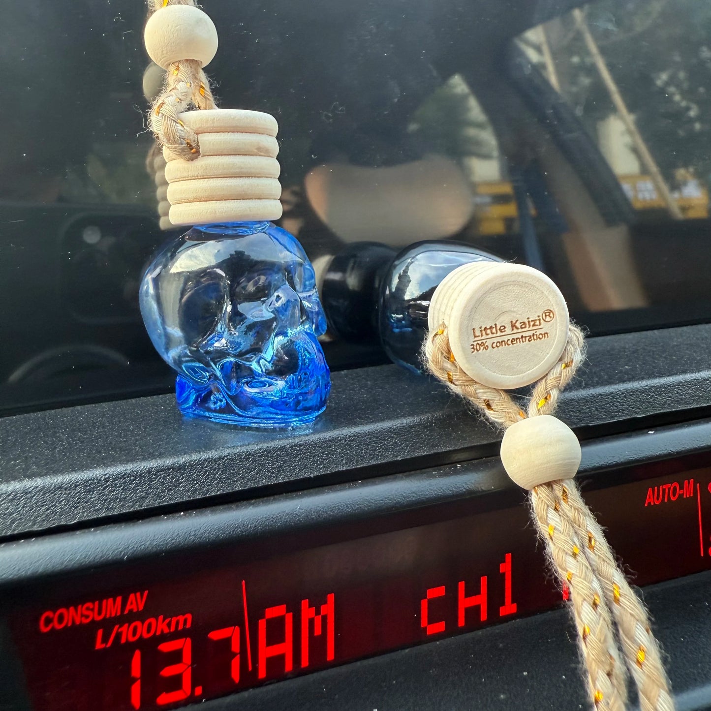 Little Kaizi *Skull Shape *Scented Car Air Freshener - Long-Lasting Car Diffuser - Lasts 60+ Days-A scent that men and tough guy