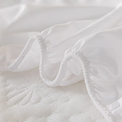 2025 new simple solid color washed cotton waterproof padded fitted sheet, No pillowcase, household mattress protective cover